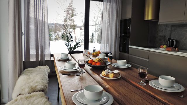 Forest Inn – wewnątrz – zdjęcie 4