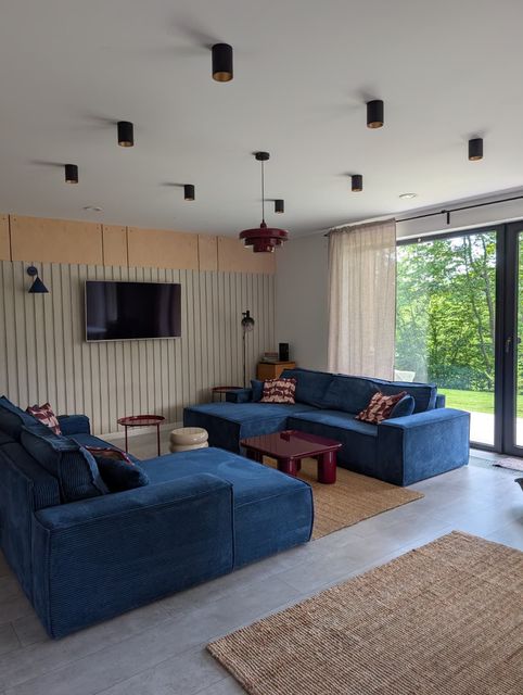 Forest Inn – wewnątrz – zdjęcie 19